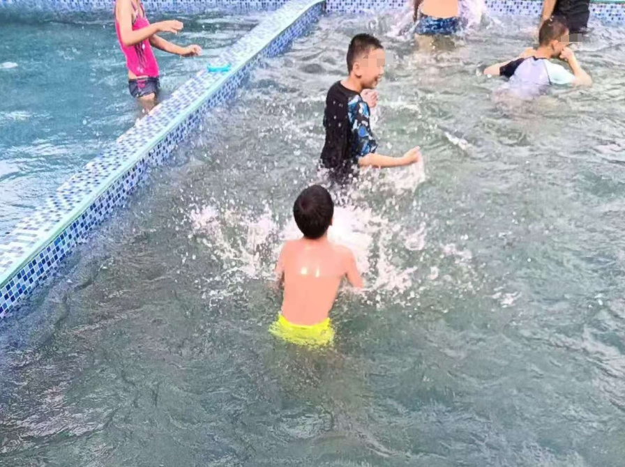 <span>校区环境</span>